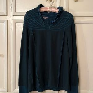 Dark forest green hooded sweater with a decorative woven yoke design